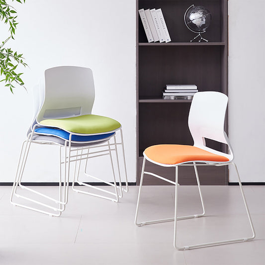 Minimalist Stackable Plastic Office Chairs for Meeting Rooms